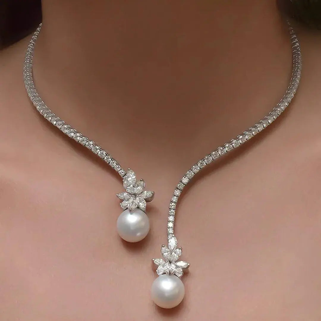Elegancki błyszczący srebrny (925) łańcuszek z perłami