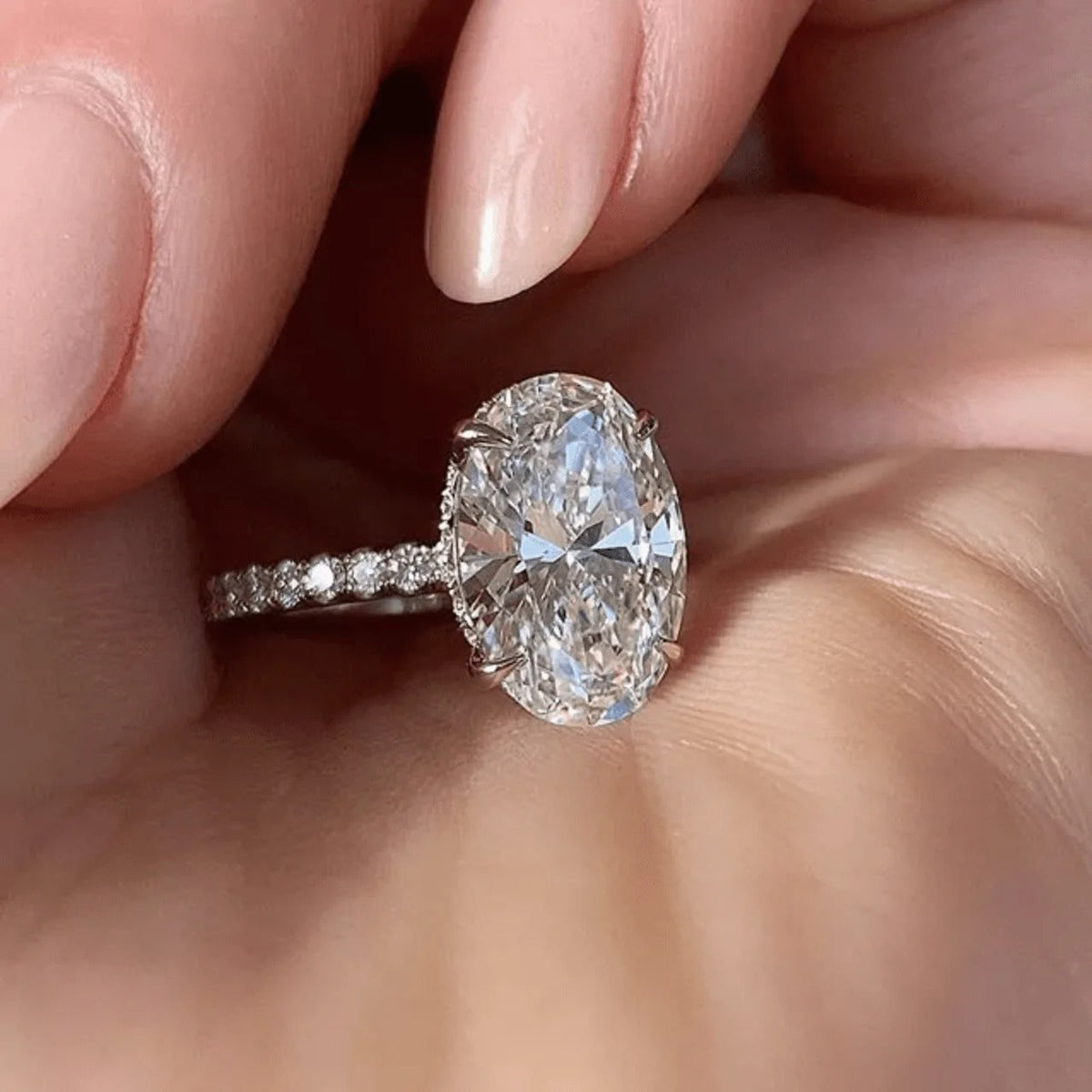 Ivyial oval cut žiedas